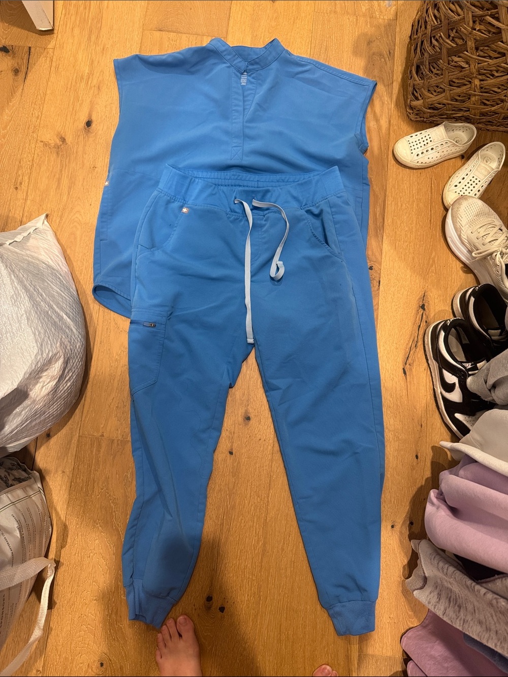Figs capri blue set